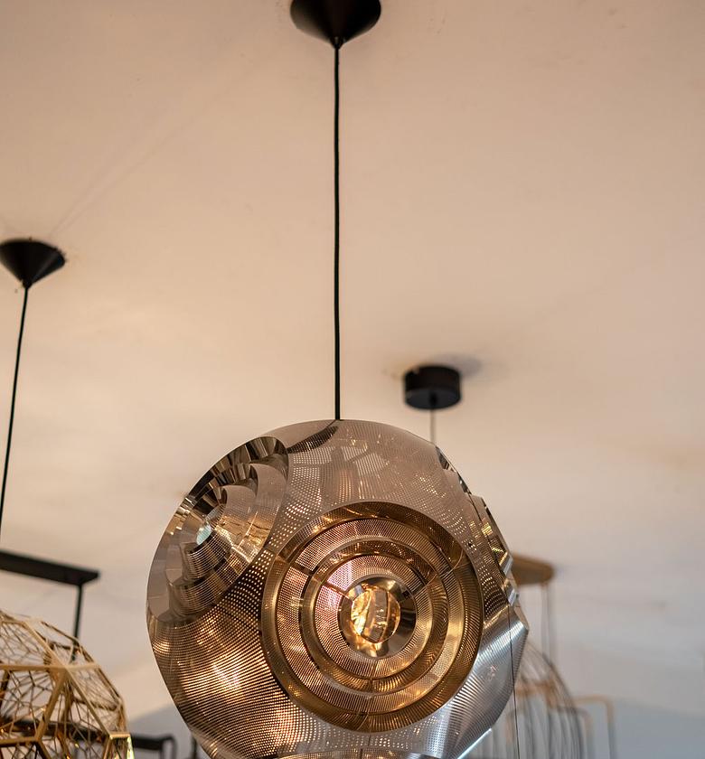 STAINLESS STEEL LASER CUT  PENDANT LAMP IN CHROME FINISH image